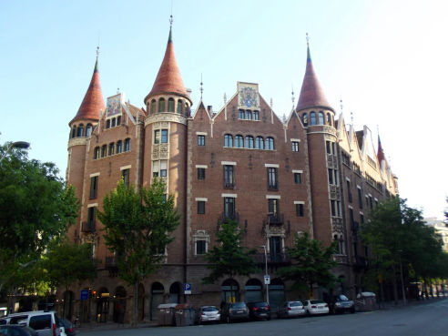 Casa de les Puntxes in Barcelona